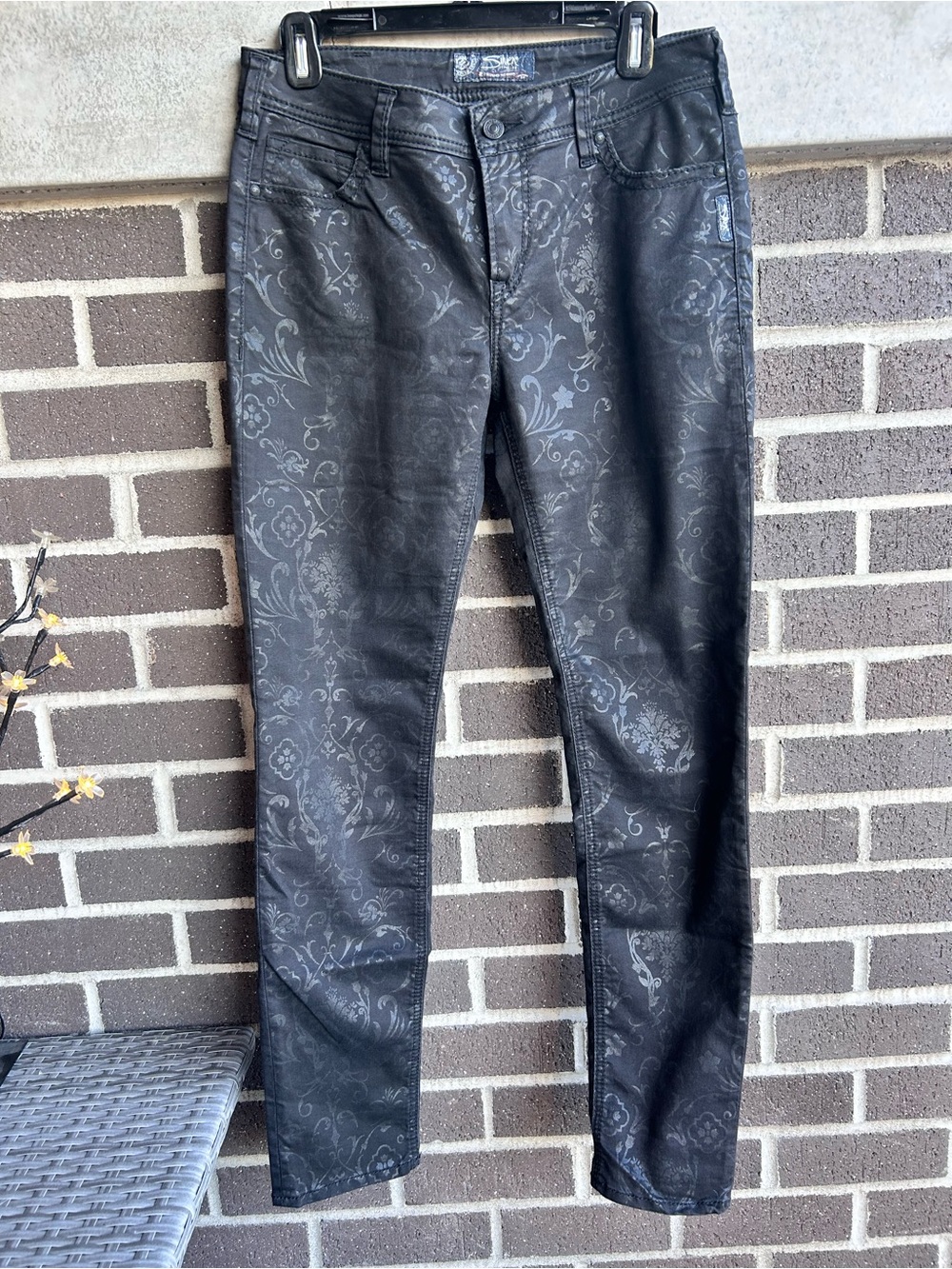 Silver Jeans Black Floral Jacquard Super Skinny Jeans - Size 31